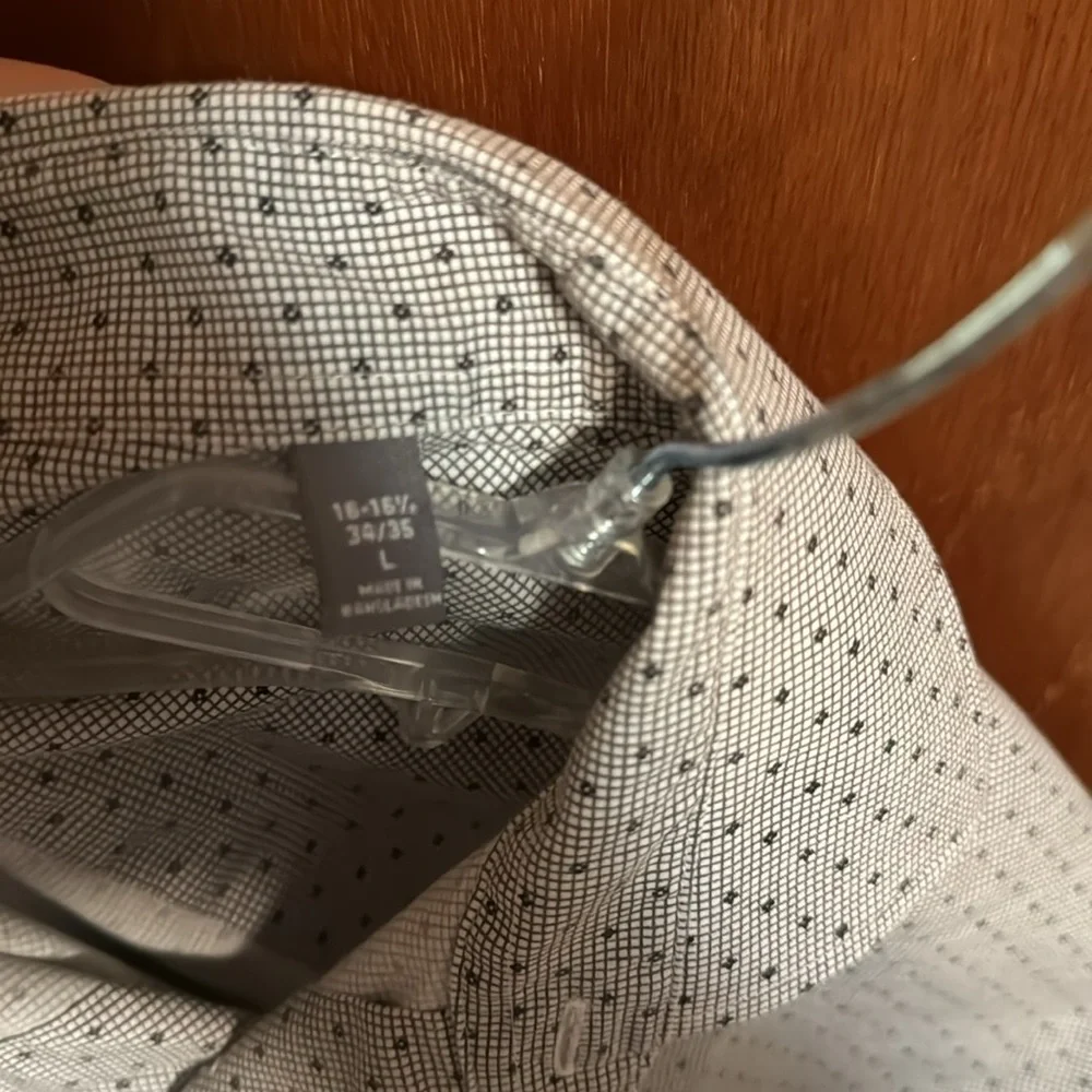 Geoffrey Beene Mens Dress Shirt, Large, Gray, Dotted Diamond Pattern - Picture 4 of 5